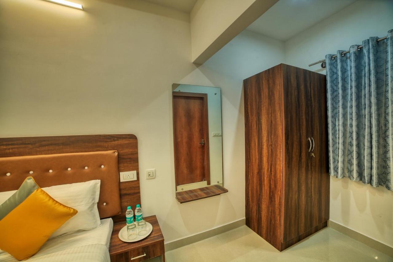 Visa Inn Transit Stay With Airport Transfer バンガロール エクステリア 写真